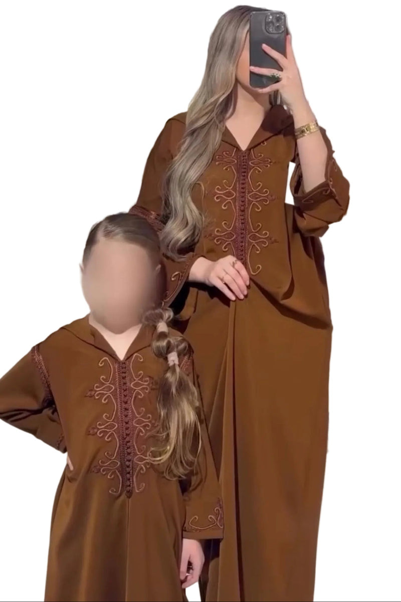Jelleba Noor Camel Bruin
